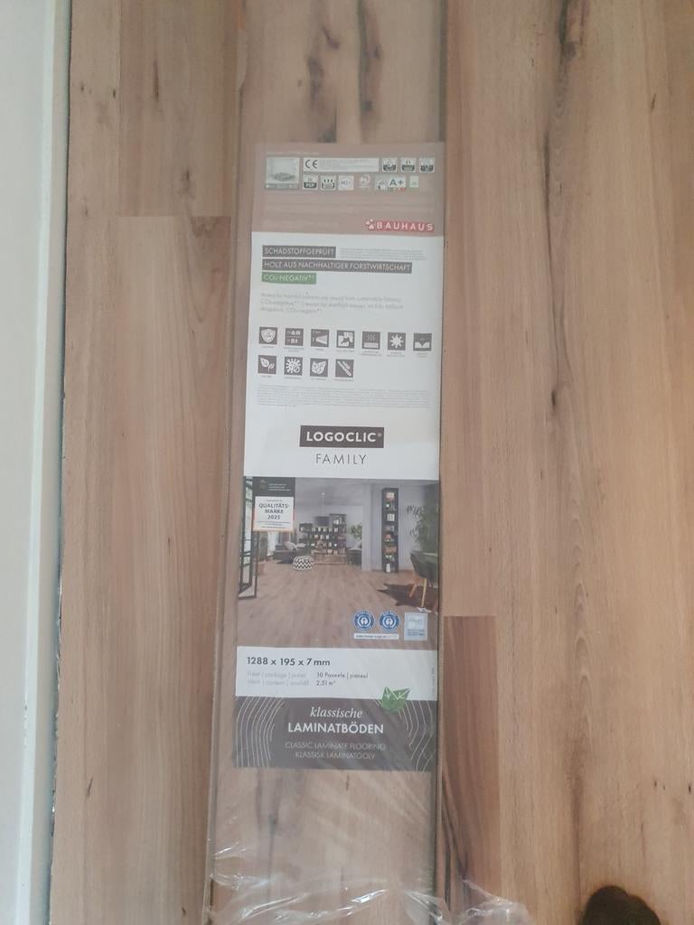 LOGOCLIC Family Laminaat Buchen Varese 2.5 m², Ophalen, 50 tot 150 cm, Nieuw, Minder dan 5 m²