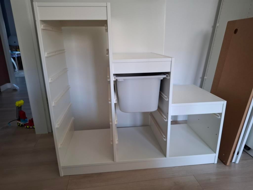 IKEA Trofast opbergcombinatie met 6 grijze bakken, Ophalen