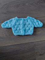 Lichtblauw vestje met gaatjes voor baby born pop, Ophalen of Verzenden, Nieuw, Babypop