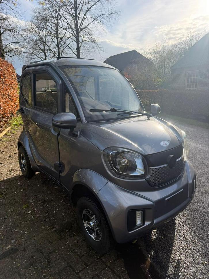 Splinternieuwe luxe overdekte scootmobiel met garantie, Diversen, Brommobielen en Scootmobielen, Zo goed als nieuw, 46 km of meer