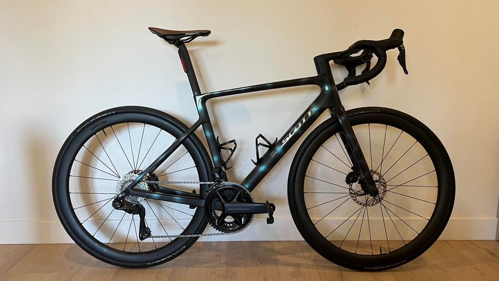 Scott Addict RC 10 25/26 54 (M) Ultegra Di2 Powermeter, Fietsen en Brommers, 28 inch, Carbon, Zo goed als nieuw, Meer dan 20 versnellingen