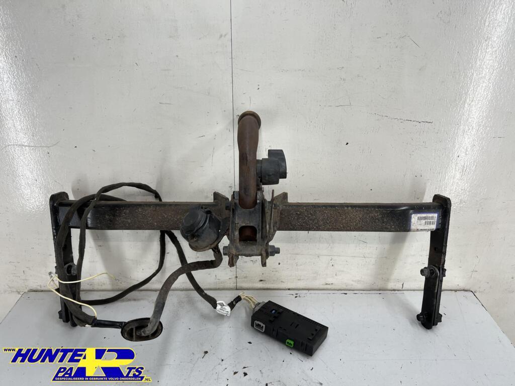 Afneembare trekhaak Volvo V70 III ('07-'17) 30698766, Gebruikt, Ophalen of Verzenden, Volvo, Volvo