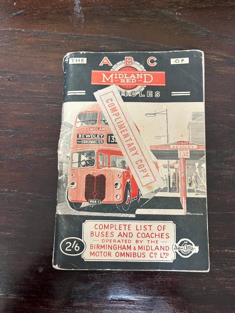 Busboekje Engeland “The ABC of Midland RED”, Ophalen, Zo goed als nieuw, Trein, Overige typen