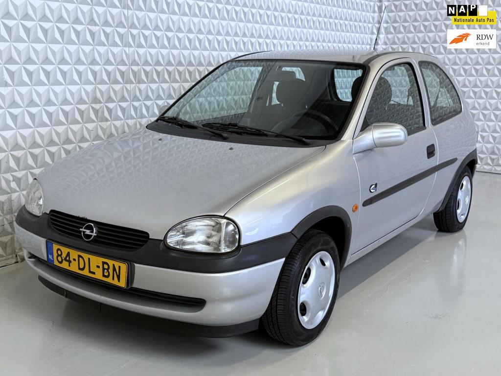 Opel Corsa 1.2i-16V Strada Cool Airco * LASWERK * / 162.000k, Auto's, Opel, 450 kg, Gebruikt, 850 kg, Origineel Nederlands