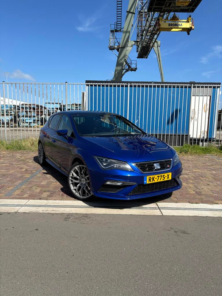 Seat Leon 1.8 TSI 180PK Dsg-7 2018 Blauw, 1227 kg, Lichtsensor, Zwart, 4 cilinders