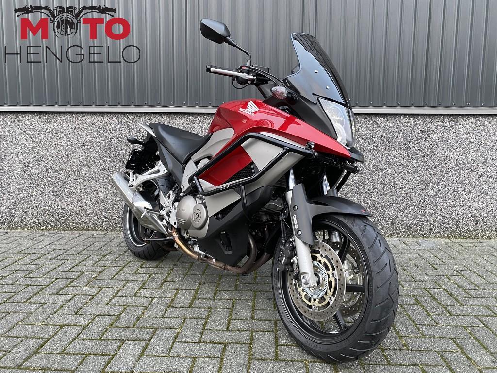 Honda VFR 800 X CROSSRUNNER (bj 2013), Motoren, Motoren | Honda, Capronilan 1
1119 NN  Schiphol-Rijk, NL, Cco@honda-eu.com, HONDA MOTOR EUROPE