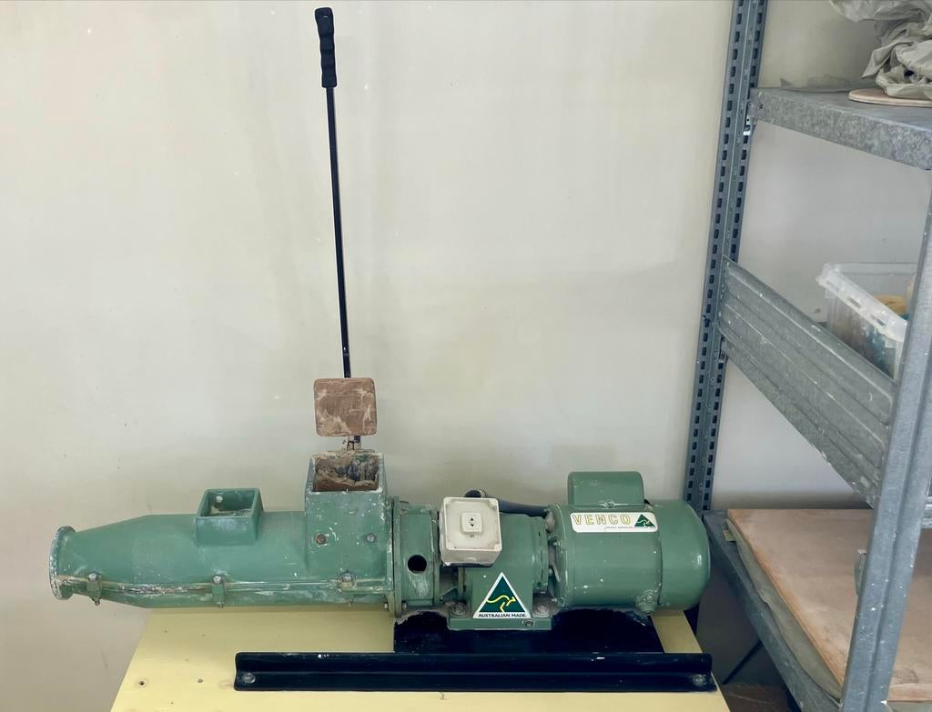 Venco Strengenpers voor klei/keramiek, Ophalen, Gebruikt