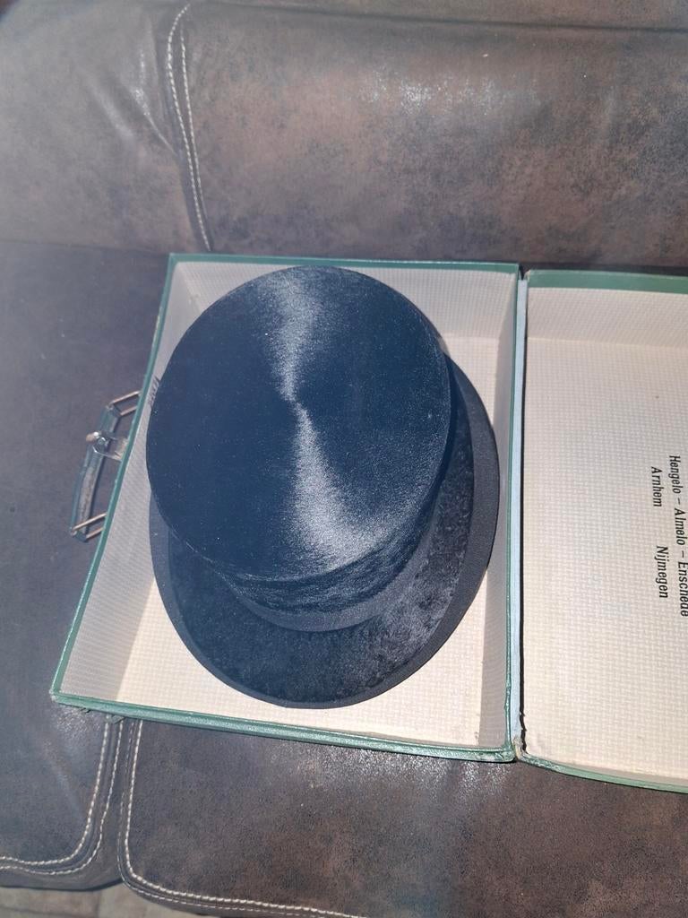 Hogen hoed, Antiek en Kunst, Ophalen of Verzenden, Heren