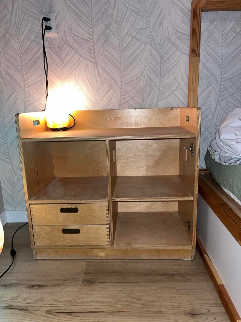 Houten kastje met lades, Ophalen, Gebruikt