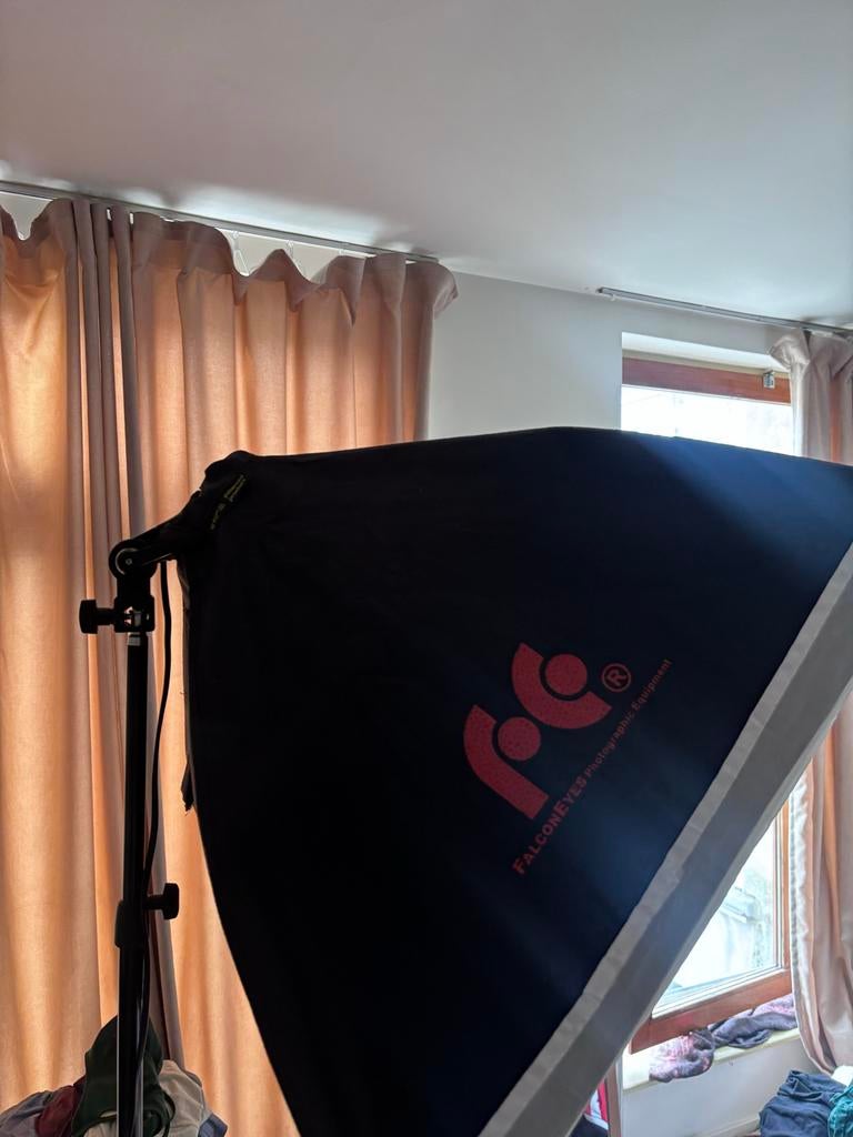 Falcon Eyes studiolampen duo pack cd ophalen in leiden, Audio, Tv en Foto, Fotografie | Fotostudio en Toebehoren, Ophalen, Gebruikt