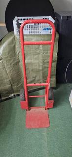Stevige rode steekwagen voor transport, 60 tot 80 liter, Ophalen of Verzenden, Gebruikt, Steekwagen