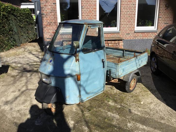 Piaggio ape 50 oldtimer, Fietsen en Brommers, Scooters | Piaggio, Gebruikt, Overige modellen, Maximaal 45 km/u, Benzine, Ophalen