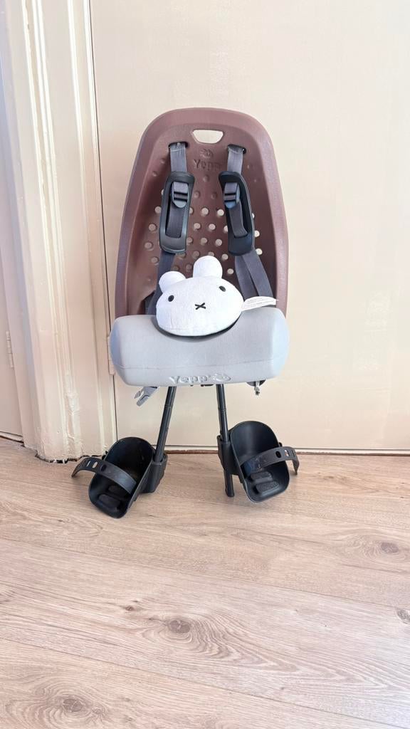 Yepp voorzitje met nijntje, Fietsen en Brommers, Fietsaccessoires | Fietsstoeltjes, Ophalen, Voorzitje, 0 t/m 13 kg, Gebruikt