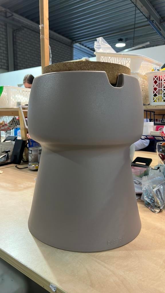 Bubalou champagne kruk wijnkoeler bijzettafel olav van lede, Koelbox, Bubalou, Ophalen of Verzenden, Zo goed als nieuw