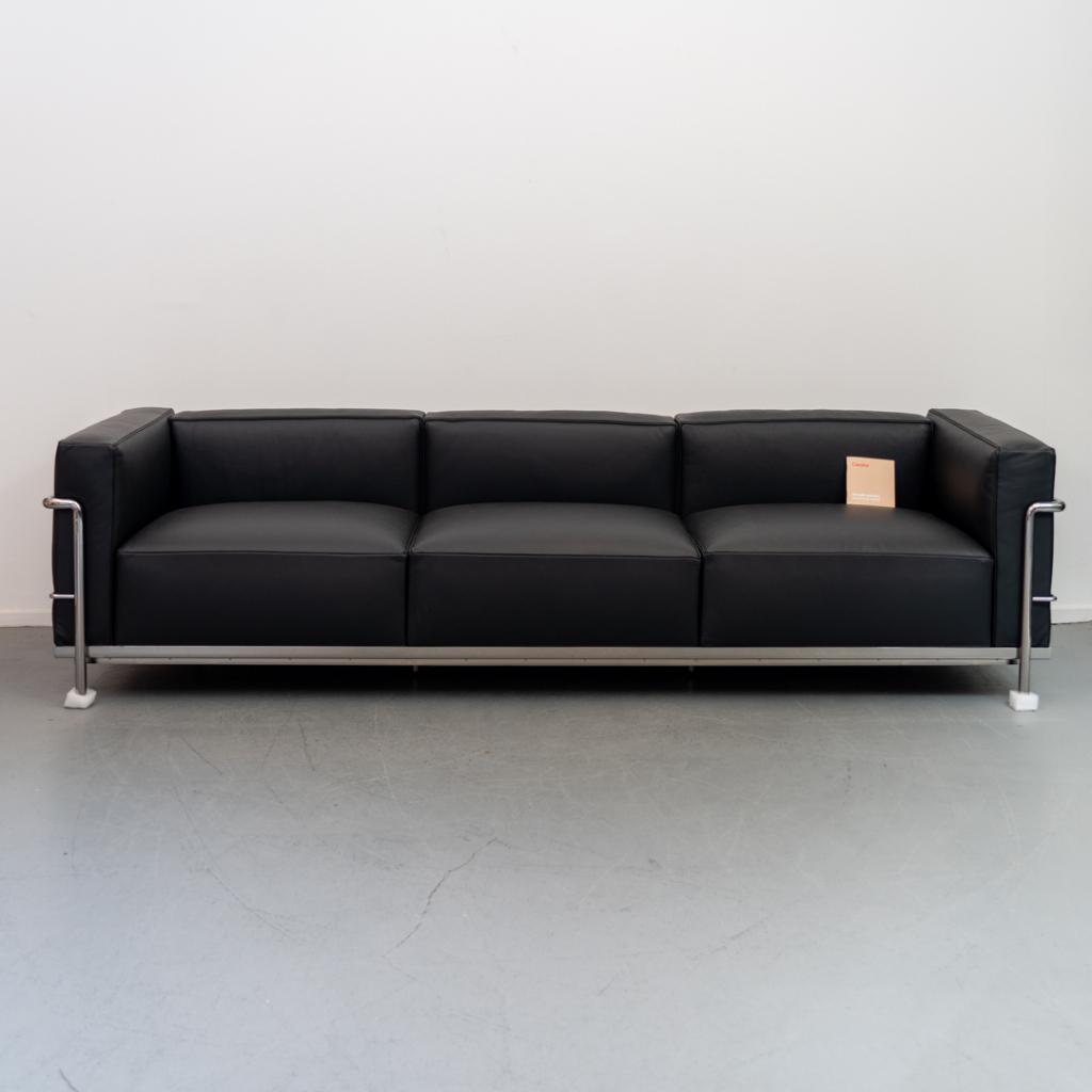 2x Cassina Le Corbusier LC3 Bank 3-zits Zwart Leer – Chroom, Niet ingevuld, Niet ingevuld, 75 tot 100 cm, Ophalen of Verzenden