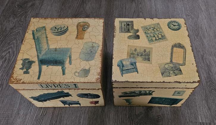 Twee houten bewaarboxen, Huis en Inrichting, Woonaccessoires | Kisten, Gebruikt, Minder dan 50 cm, Minder dan 50 cm, Minder dan 50 cm