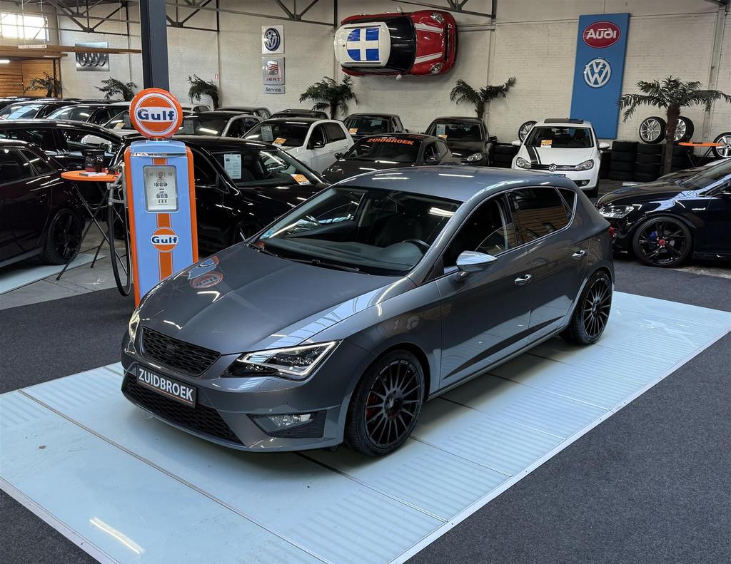 SEAT Leon 1.4 TSI FR Cruise! Clima! Trekhaak! (bj 2013), Auto's, Gebruikt, 4 cilinders, 1290 kg, Leon