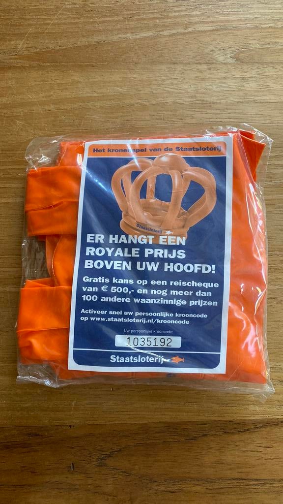 Opblaasbare Kroon - staatsloterij ( koningsdag/ voetbal), Verzamelen, Ophalen of Verzenden, Nieuw, Gebruiksvoorwerp
