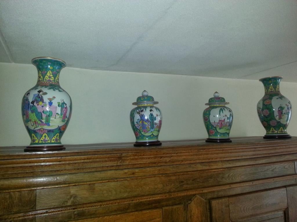 Antiek Chinees kaststel, Ophalen of Verzenden