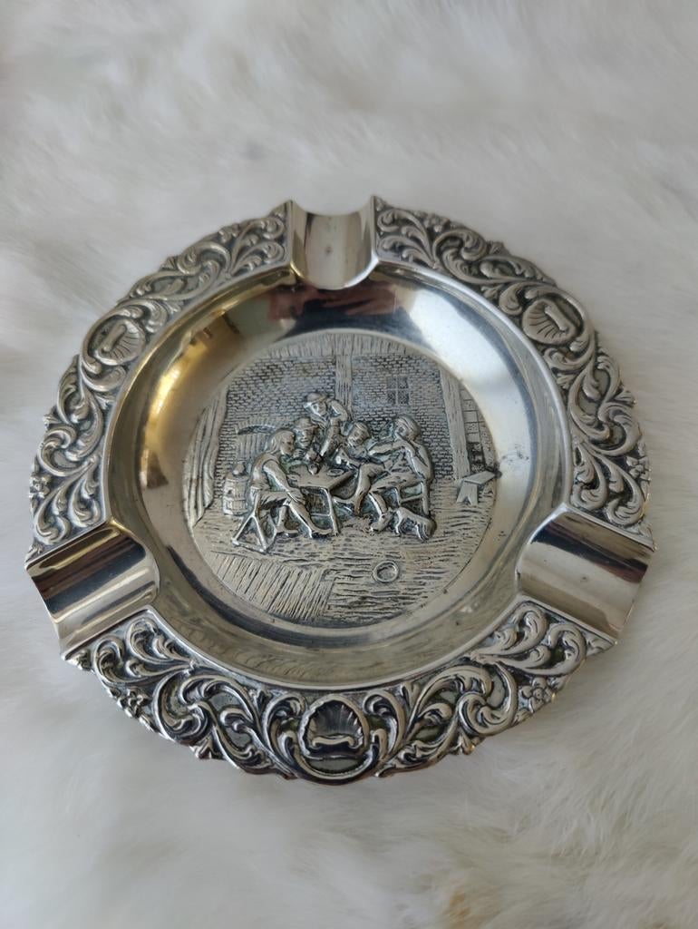 Vintage asbak met afbeelding rokende mannen en hondje, Ophalen of Verzenden