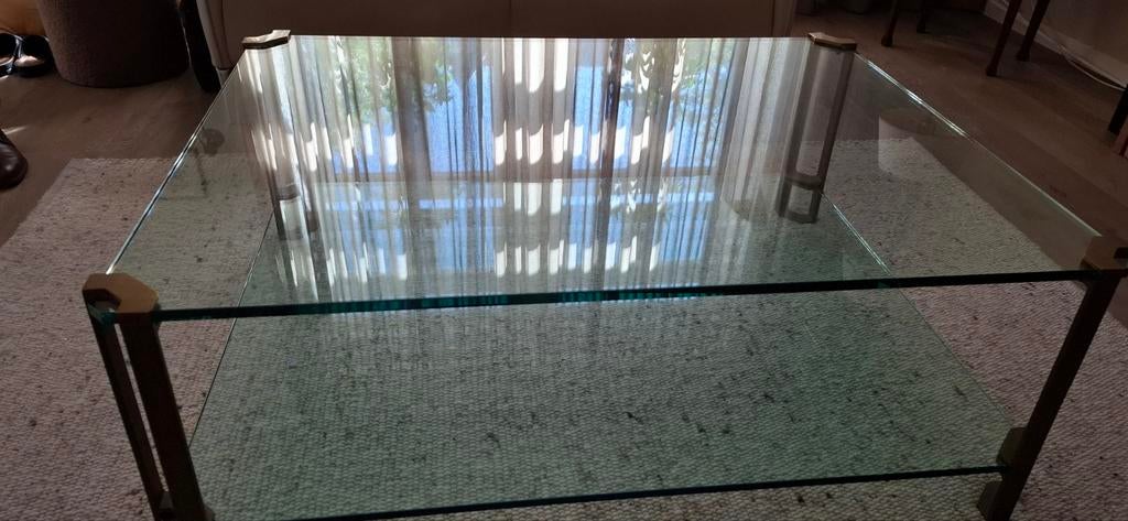 Salon tafel met 2 glas plateaus en messing poten, Huis en Inrichting, Tafels | Salontafels, Ophalen, 100 tot 150 cm, 50 tot 100 cm