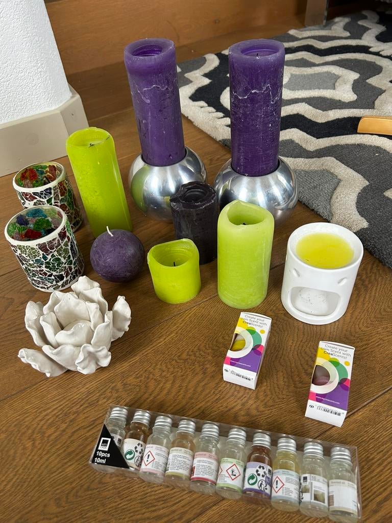 Set kaarsen,waxinehouders, Crea scents, Geurolie paars groen, Ophalen, Zo goed als nieuw, Overige kleuren, Kaars