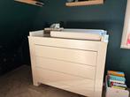 Commodekast babykamer met lades, Kinderen en Baby's, Kinderkamer | Complete kinderkamers, Ophalen, Zo goed als nieuw, Jongetje of Meisje