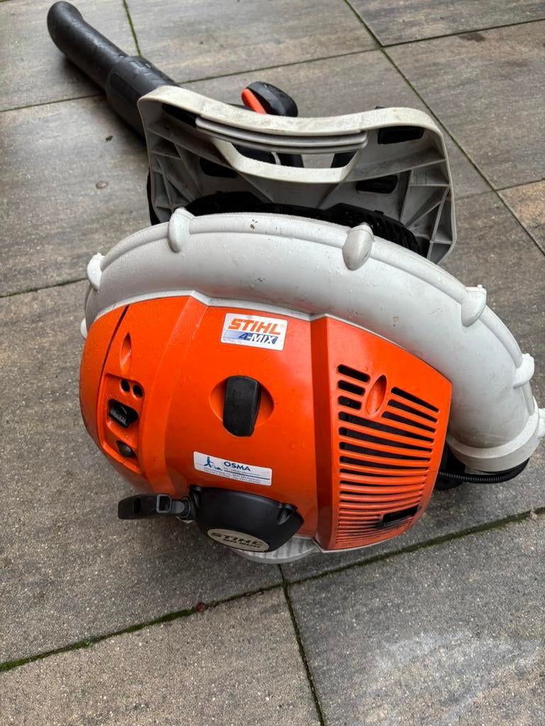 Stihl bladblazer bg 500, Tuin en Terras, Bladblazers, Ophalen of Verzenden, Zo goed als nieuw, Benzine