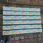 44 antieke randtegels 15x7,5 cm decor in relief, Ophalen