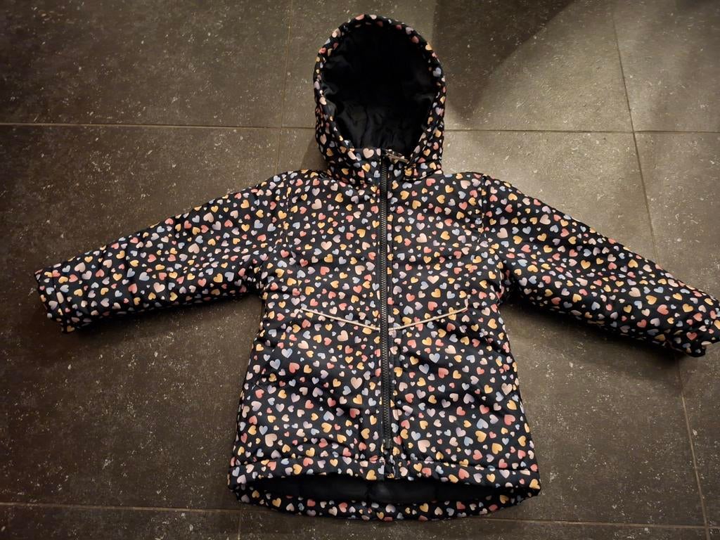Leuke winterjas met hartjesprint voor meisjes, Ophalen, Gebruikt, Basic Needs by Nano-it, Meisje