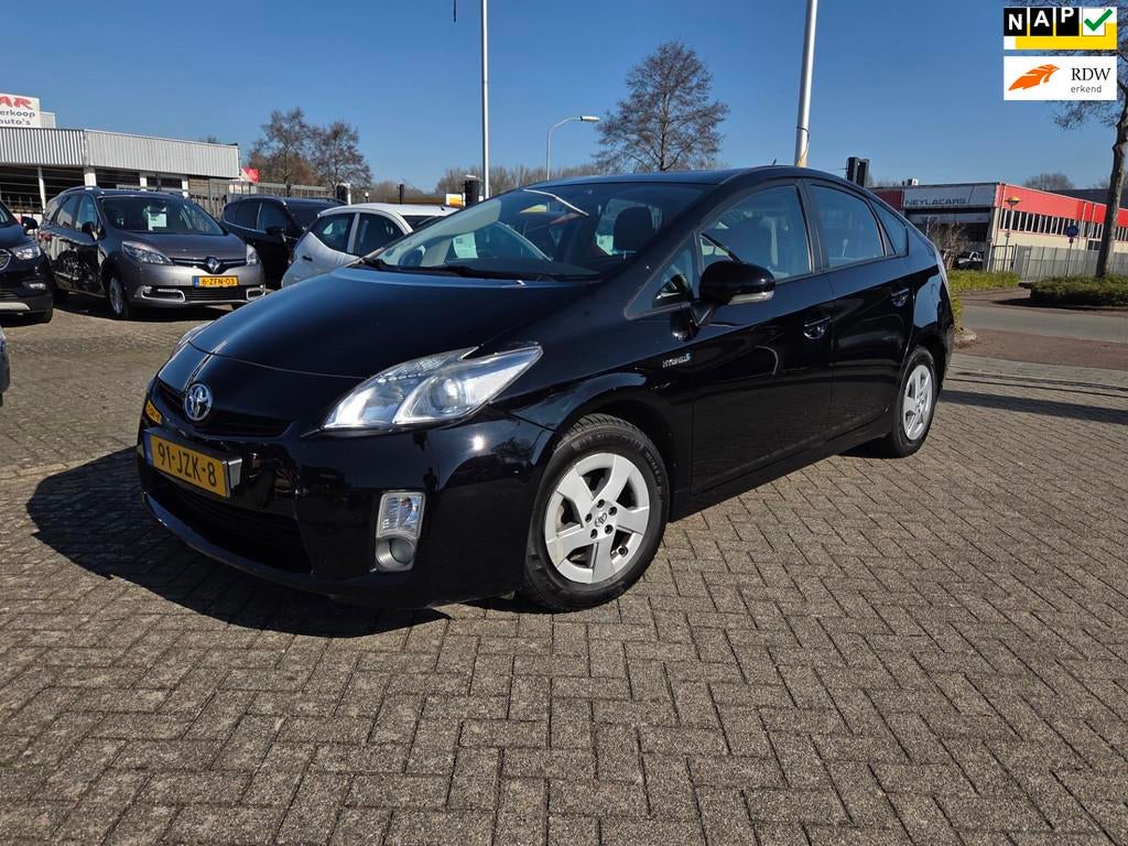 Toyota Prius 1.8 Comfort/TWEEDE EIGENAAR/DEALER onderhouden, Gebruikt, 4 cilinders, Zwart, Origineel Nederlands