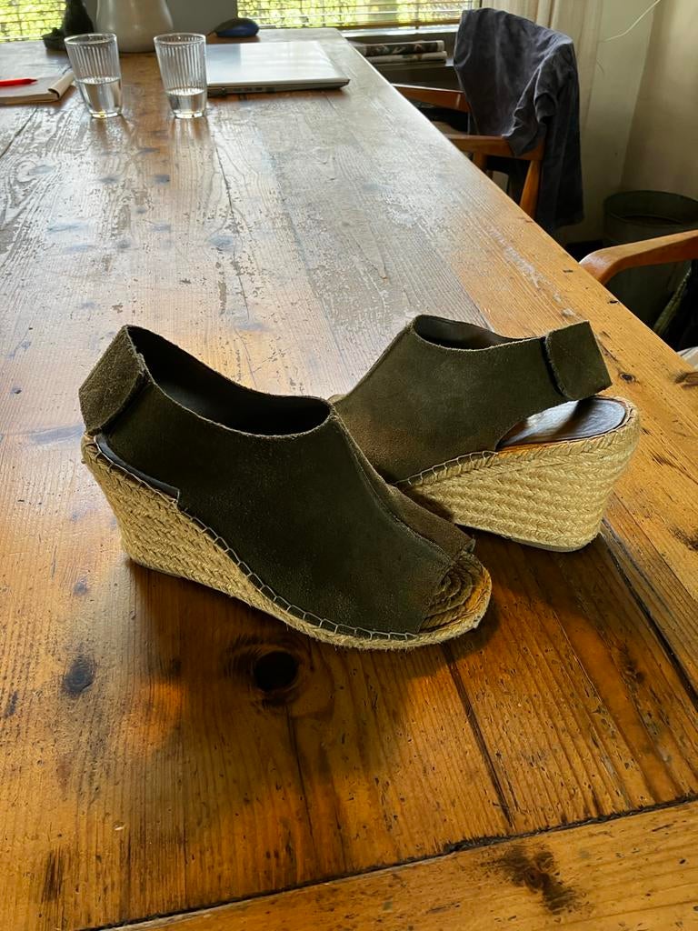 Yaya sandaal / moccasin maat 39, Ophalen of Verzenden, Zo goed als nieuw, Groen, Sandalen of Muiltjes