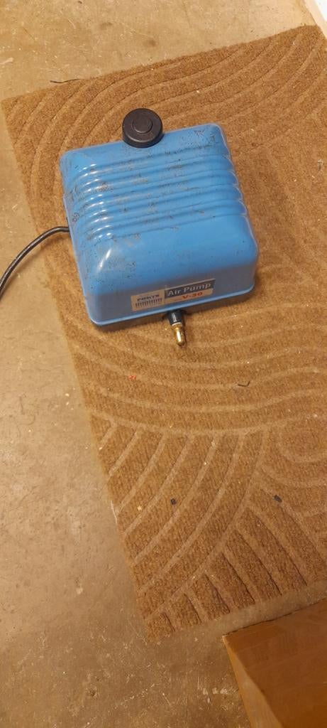 Vijver beluchtings pomp, Ophalen of Verzenden, Gebruikt, Dompelpomp