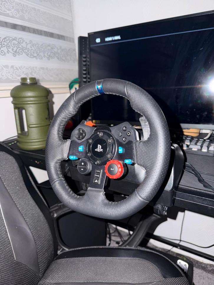 Logitech G29 Driving Force Racing Wheel met schakelpook, Spelcomputers en Games, Games | Overige, Gebruikt, Racen en Vliegen, Ophalen