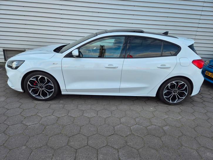 Ford Focus ST-Line 1.0 EcoBoost 2019 | Pano | HUD | Keyless, Auto's, Ford, Particulier, Focus, ABS, Achteruitrijcamera, Adaptieve lichten