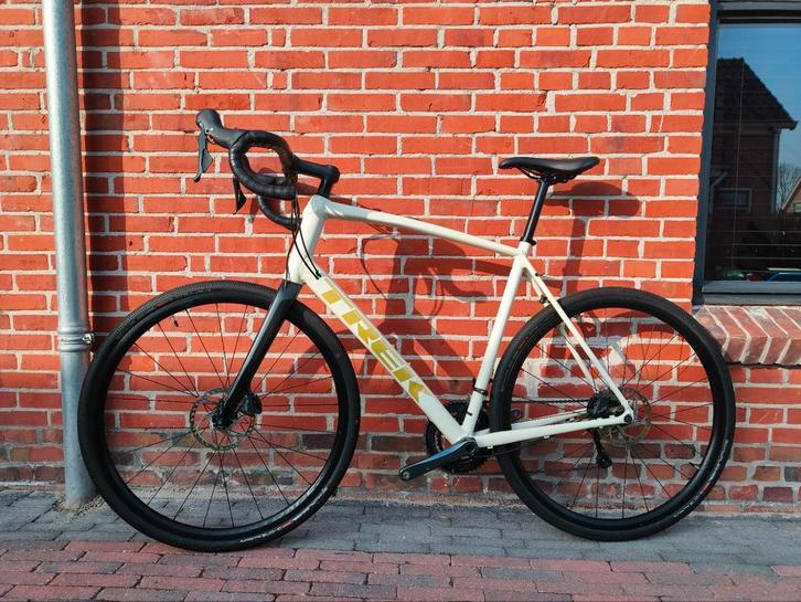 TREK Domane AL 4 Disc, Era White/Carbon Smoke, Fietsen en Brommers, Fietsen | Racefietsen, Zo goed als nieuw, Heren, Overige merken
