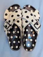 Manolo Blahnik x Birkenstock polkadot sandaal maat 40, Zwart, Zo goed als nieuw, Manolo Blahnik, Sandalen of Muiltjes