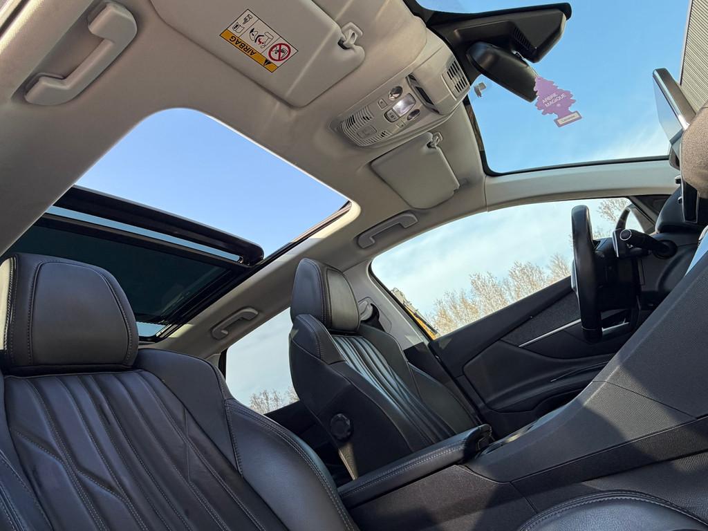 Peugeot 3008 1.2 PureTech Schuifdak / Leder / Automaat, Gebruikt, Euro 6, 1199 cc, 1245 kg