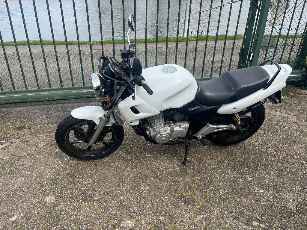 Honda CB500 (2002) – Betrouwbaar & Direct Rijden – €1.850, Motoren, Motoren | Honda, Motorrijbewijs A, Gebruikt, Particulier, Meer dan 35 kW