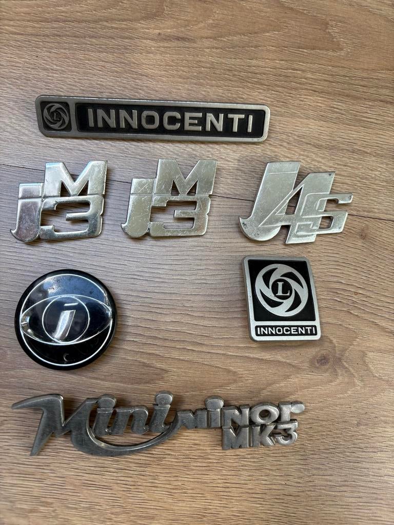 Innocenti Auto Emblemen en Logo's - Diverse Modellen, Ophalen of Verzenden, Gebruikt, Overige automerken