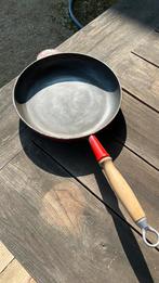 Le Creuset 28 cm pan, Ophalen of Verzenden, Zo goed als nieuw, Gietijzer, Koekenpan of Braadpan