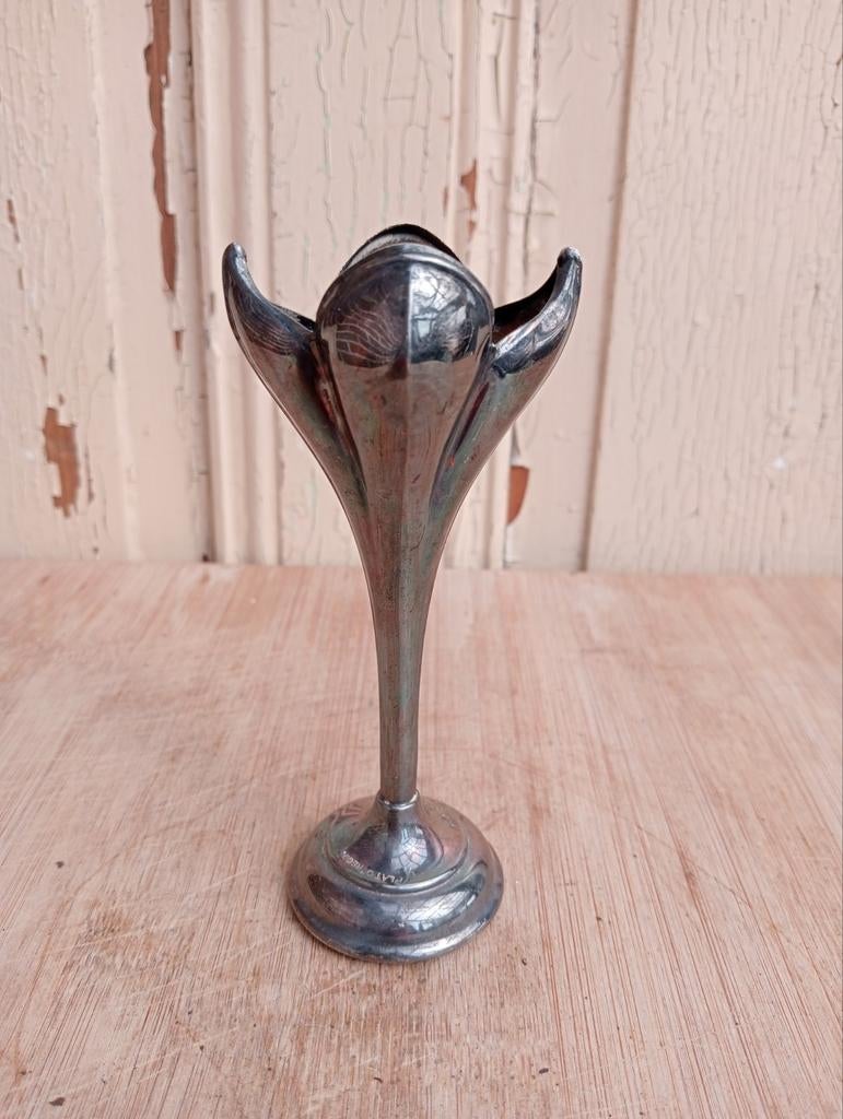 Jugendstil Art Nouveau verzilverd Engels vaasje, Ophalen of Verzenden