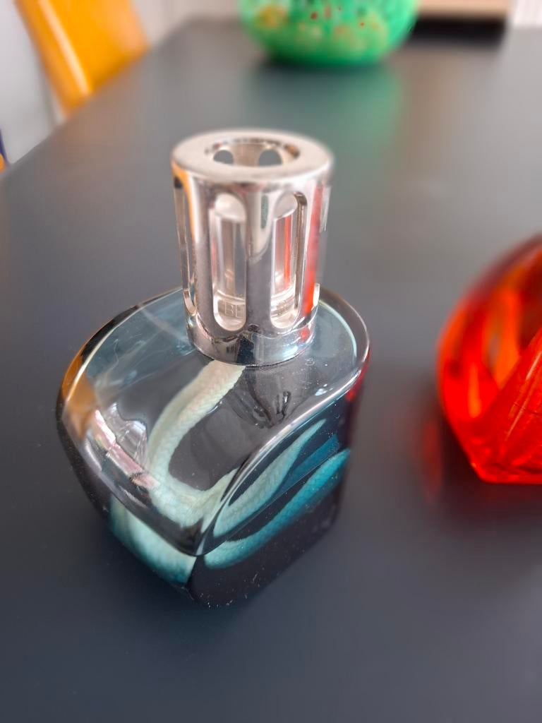 Prachtige Lampe Berger brander-diffiser, Ophalen of Verzenden, Blauw, Overige materialen, Minder dan 25 cm