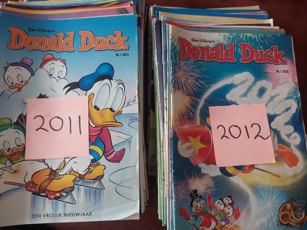 Donald Duck tijdschriften jaargangen 2011 en 2012, Meerdere stripboeken, Ophalen of Verzenden, Gelezen, Donald Duck