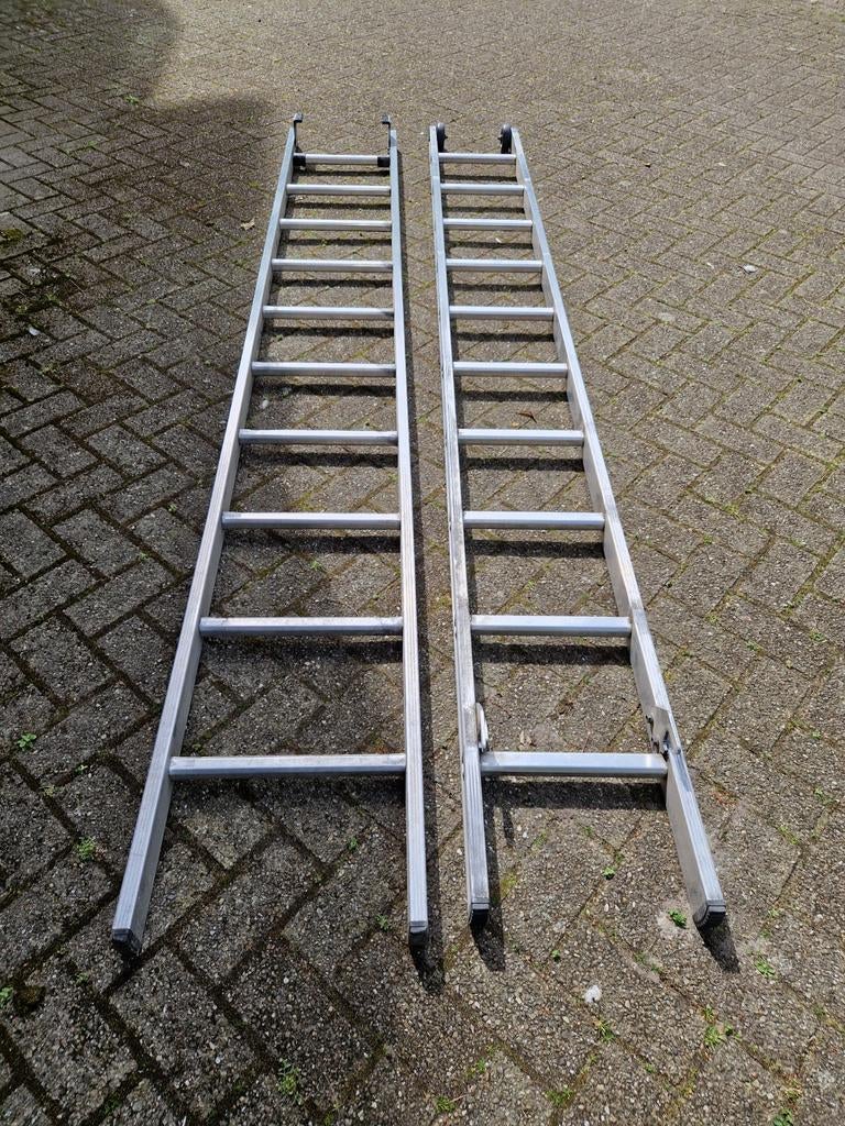 DIRKS ladder twee keer 10 treden, Ophalen, Zo goed als nieuw, 4 meter of meer