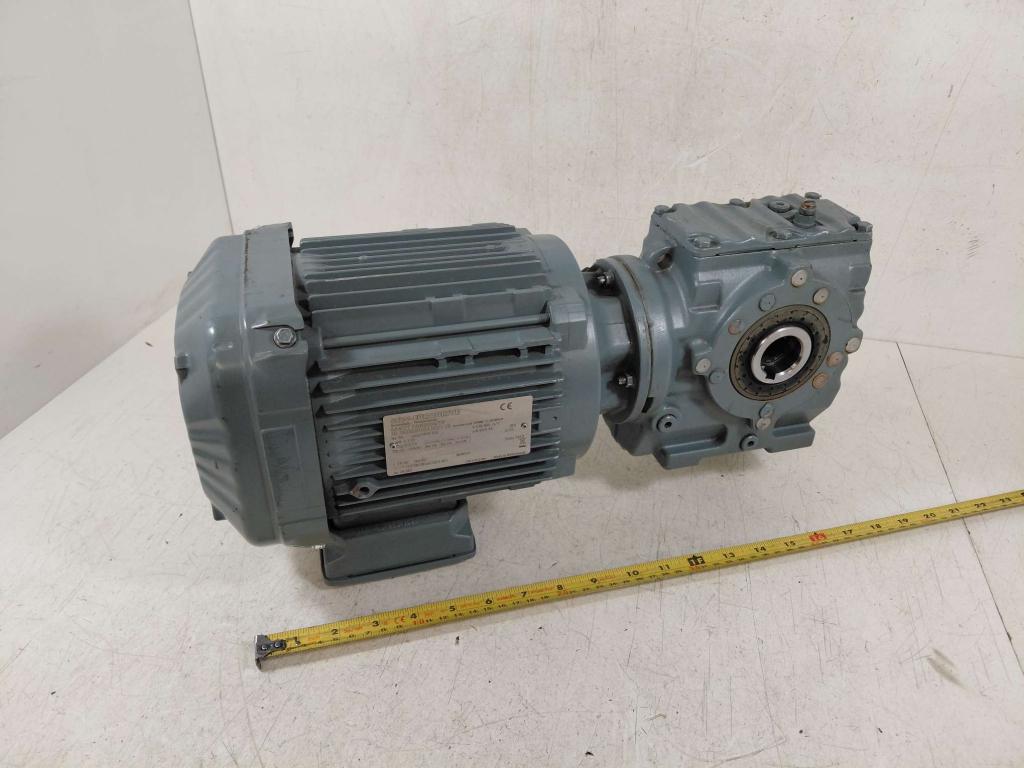 Zeer nette SEW 3-fasen aandrijving 1,1 kW en 102 omw./min., Niet ingevuld, SEW-Eurodrive, Niet ingevuld, Ophalen of Verzenden