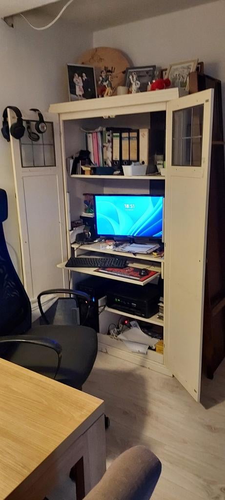 Witte computerkast met deuren, Huis en Inrichting, Ophalen, Gebruikt, 70 tot 120 cm, 170 cm of meer