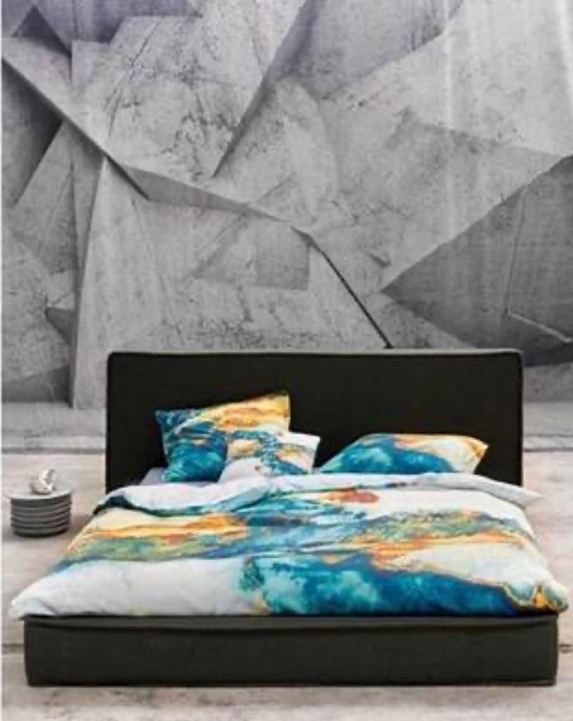 Essenza bedsprei BANOS museum col. 285X285 echte nieuwstaat!, Blauw, Tweepersoons, Ophalen of Verzenden, Deken of Dekbed