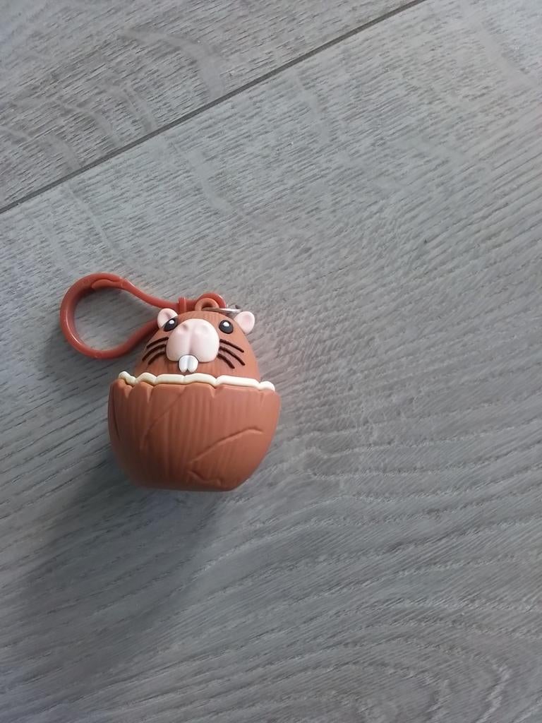 Leuke Capibara Sleutelhanger in Kokosnoot Design, Ophalen