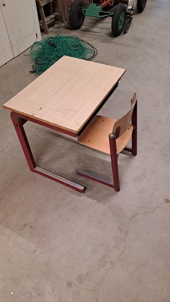 Schoolbankje schooltafel, Kinderen en Baby's, Kinderkamer | Tafels en Stoelen, Ophalen, Stoel(en)